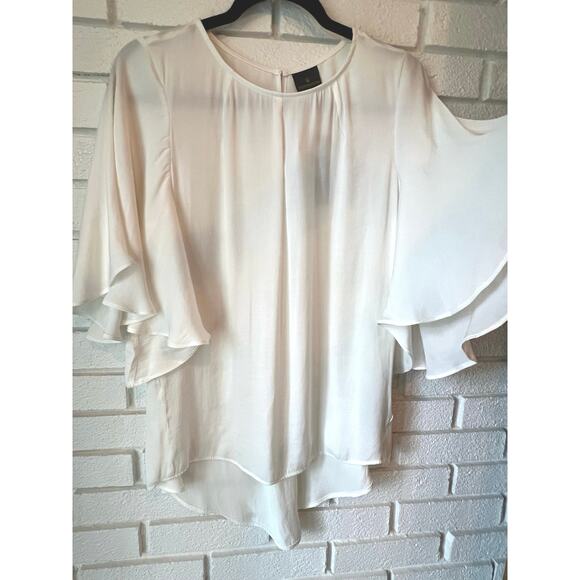White Worthington Flowy Top with Butterfly Sleeves Size Small NWT - Picture 6 of 8